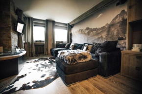 CASA LUMIRA Luxury apartment ski-in ski-out